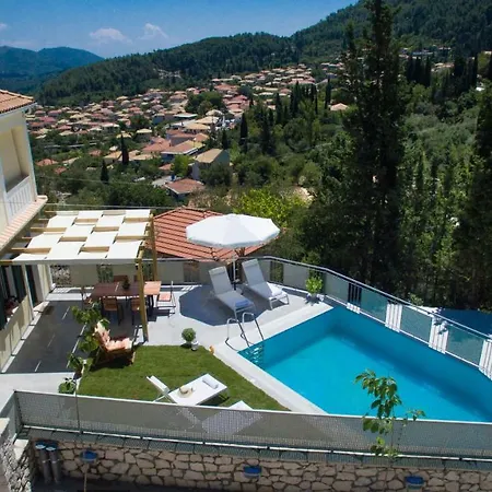 Amolena * Καρυά