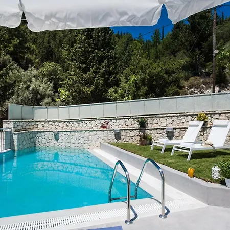 Amolena Appartement Kariá