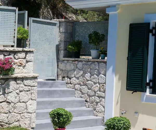 아파트 Amolena Kariá